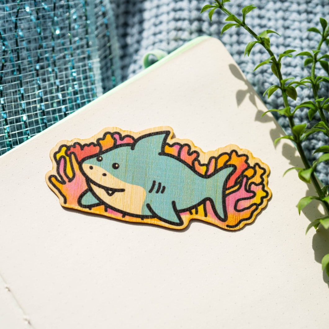 Belugabee Bamboo Sticker: Majestic great white shark design, crafted on eco-friendly bamboo, with vibrant coral reefs in the backdrop. Elevate your style with this captivating 3x3-inch sticker. 🦈🌊🌿 #BambooSticker #GreatWhiteSharkDesign #CoralReefArt