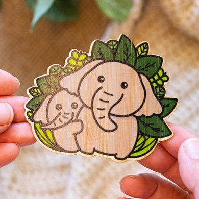 Belugabee Bamboo Sticker: Heartwarming design of an elephant family symbolizing unity and love, crafted on eco-friendly bamboo. Elevate your style with this charming 3x3-inch sticker. 🐘💕 #BambooSticker #ElephantFamily #CuteDesign